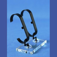 RELOJES   2 unds. sobre base soporte elevado<br>Medidas: Base 50 x 100 mm<br>